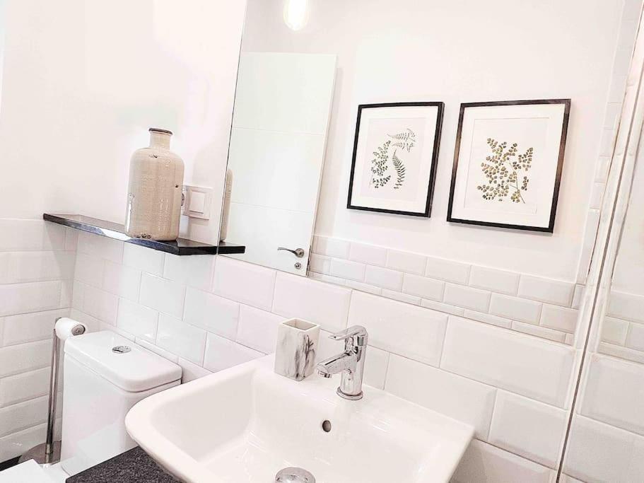 Apartamento Privado De Diseno En Pleno Centro - Atocha Apartment Madrid Bagian luar foto