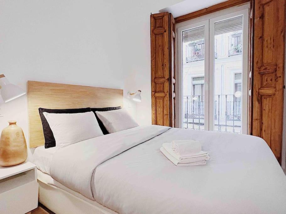 Apartamento Privado De Diseno En Pleno Centro - Atocha Apartment Madrid Bagian luar foto